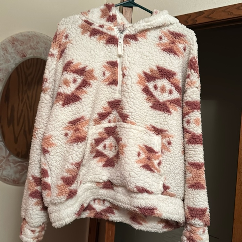 Fuzzy half zip